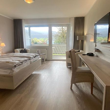 Hotel & Restaurant Kronenhof Am Weser-Radweg Oberweser Zewnętrze zdjęcie