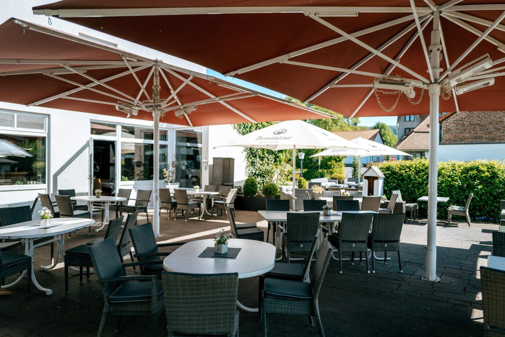 Hotel & Restaurant Kronenhof Am Weser-Radweg Oberweser Zewnętrze zdjęcie